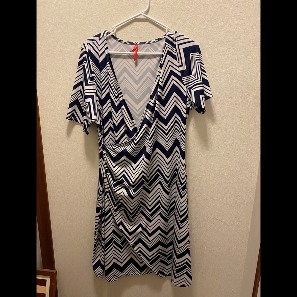 Women’s dress